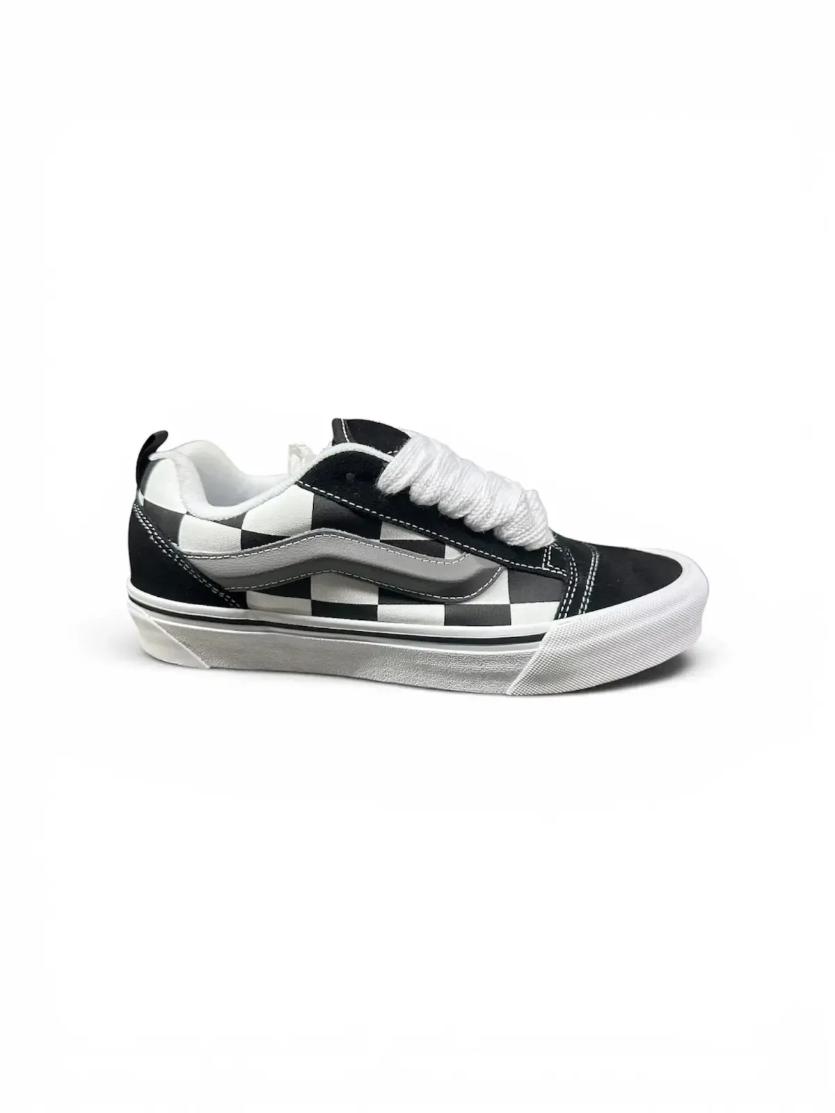 VANS KNU SKOOL